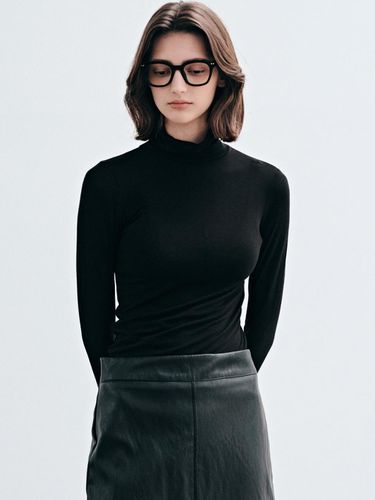 ESSENTIAL SLIM TURTLENECK_CLASSIC BLACK - YAN13 - Modalova