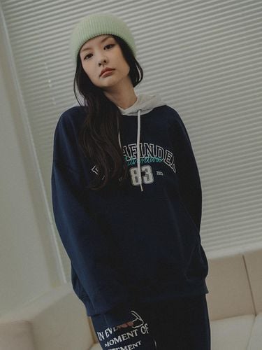 Pathfinder Hoodie BK6986_Navy - BAKKEN - Modalova