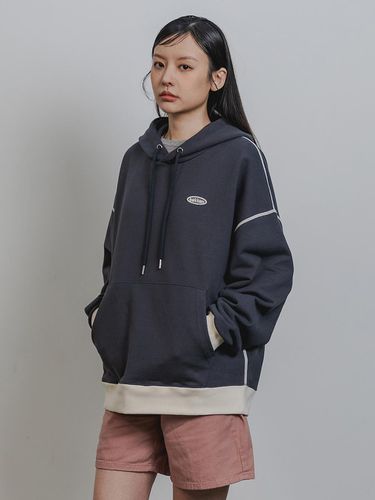 Essential Hoodie BK6981_Charcoal - BAKKEN - Modalova