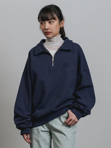 Collar half zip up Sweat Shirt BK7589_Navy - BAKKEN - Modalova