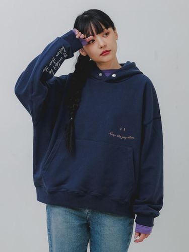 Bakken Smile Hoodie BK6794_Navy - BAKKEN - Modalova