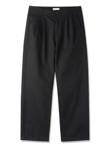 Barken Two Tuck Regular Tapered Cotton Chino Pants - BAKKEN - Modalova