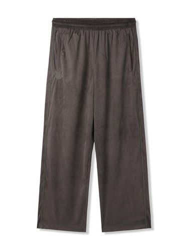 Piping Color Match Corduroy Pants BK8932_Br - BAKKEN - Modalova