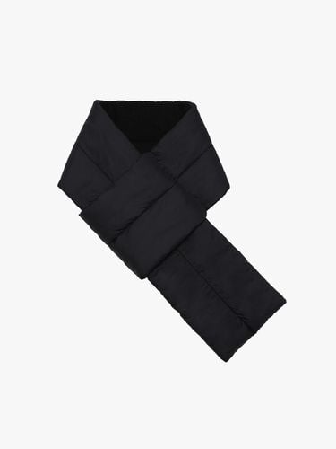 Quilting Knitwear muffler_Black - MADGOAT - Modalova