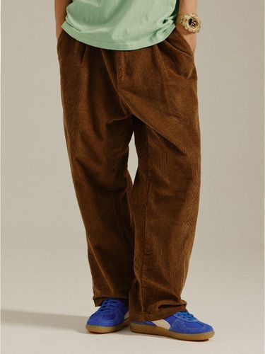 Corduroy Bulky Wide Pants Brown - GoldenSunshine - Modalova