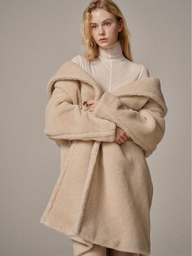 Faux Fur Maxi Coat - Beige - RARE01 - Modalova