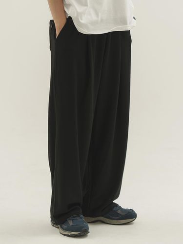 One chin wide sweatpants (black) - CAMELWORK - Modalova