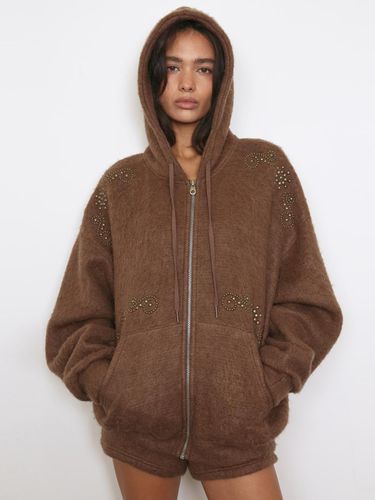 FLUFFY ORNAMENT STUDDED HOODIE_ONZI EDITION, BROWN - Polysooem - Modalova