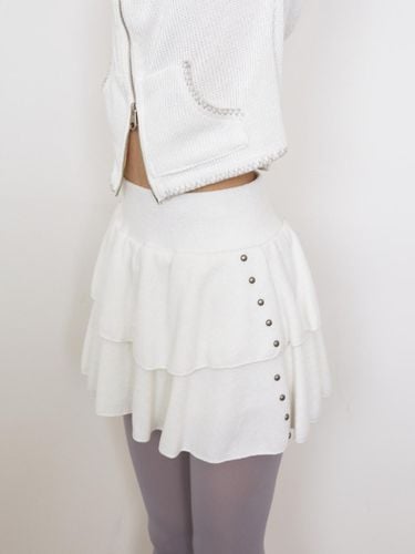 STUDDED HIDDEN POCKET SHORTS SKIRT - Polysooem - Modalova