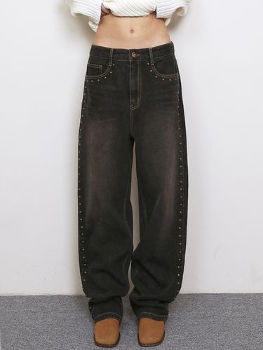 WARM STUDDED WASHED JEANS, BLACK - Polysooem - Modalova