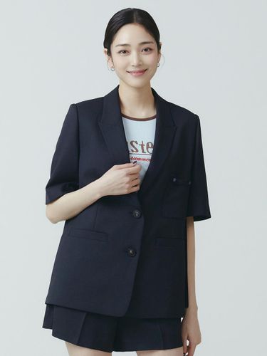 ITSMYSHA Lettering Pocket Single Short-Sleeve Blazer ITO5WJK550 (2COLOR) - IT MICHAA - Modalova