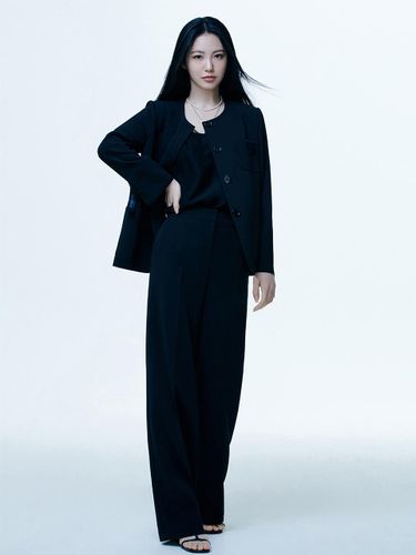 ITSMYSHA Texture Block Straight Pants (ITP4BPT590) [BLACK] - IT MICHAA - Modalova