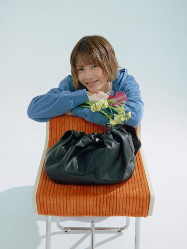 City Hobo Cross-body Bag [Black] - Wacky Willy - Modalova