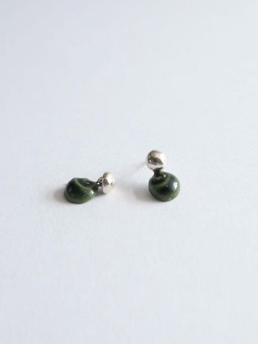 Rose Drop [DOL leaf] Earrings - DOL - Modalova