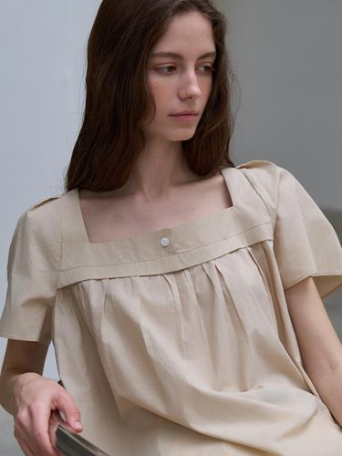 Echo Square Neck Blouse [Beige] (L208) - L’oiE - Modalova