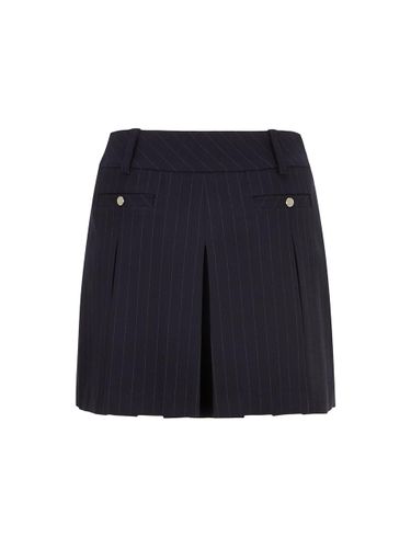 Striped TR Pleated Women's Shorts [Navy] - ANTOMARS - Modalova