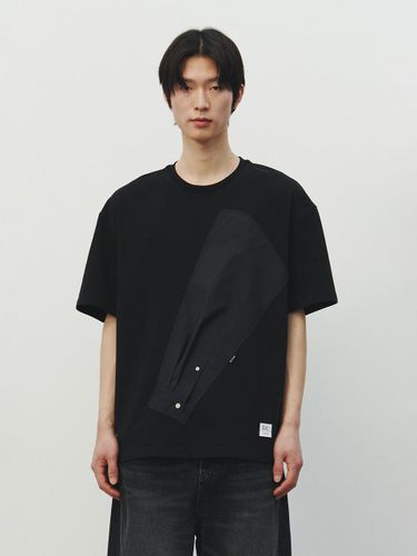 Sleeve Patch T-shirt (RKTAM25618BKX) - RE;CODE - Modalova