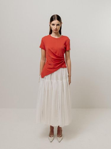 ASYMMETRIC T-SHIRT [RED] - Emin & Paul - Modalova