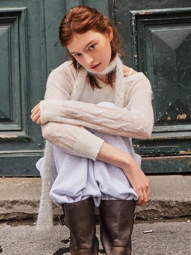 Lotsyou Calla Lily Knit Sweater [Ivory] - LOTS YOU - Modalova