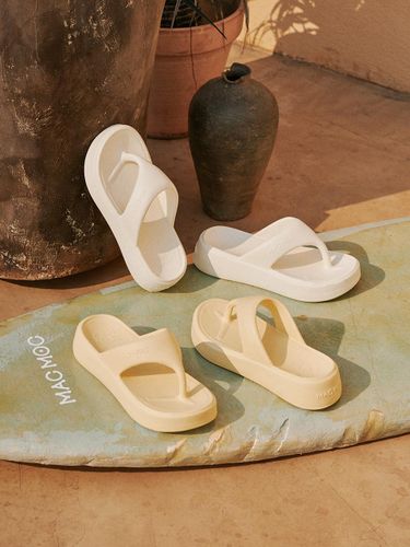 ★MAC MOC★ Molly PVC Summer Slippers 4 Colors 55cm MUSINSA | MACMOC Molly Molly PVC Summer Slippers_4color 5.5cm