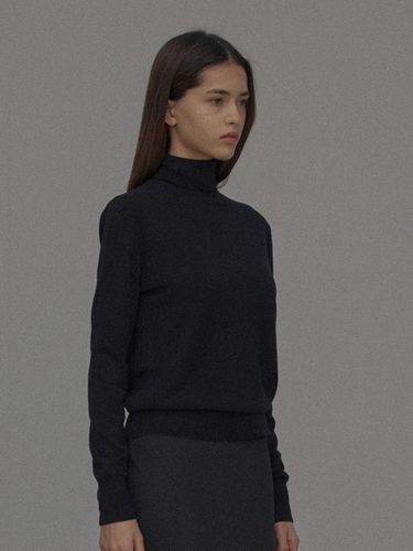 Merino Wool Turtleneck Sweater [] - TALITHA - Modalova
