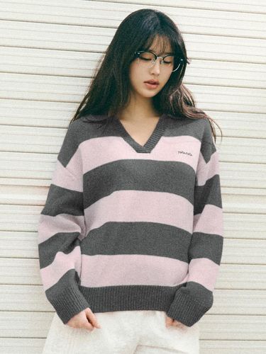 Wool Blend Striped Collar Oversized Sweater [Grey+Pink] - ROLAROLA - Modalova