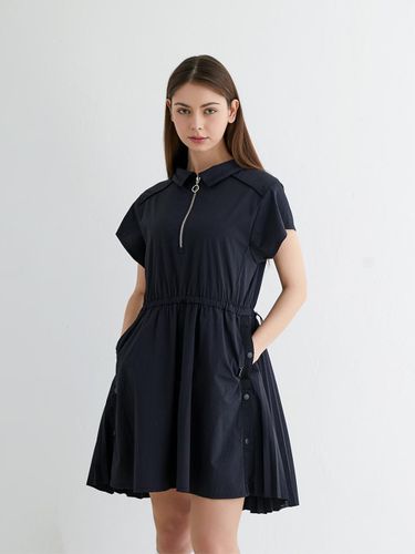 Back Pleated Golf Dress [BK] - nitina - Modalova