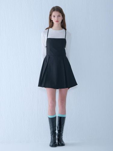 Strap Pin Tuck Mini Dress [Black] - camino - Modalova