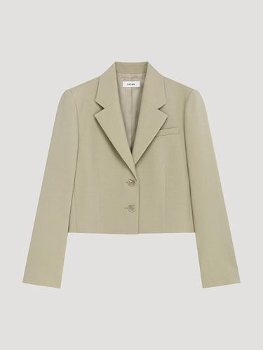 Single Cropped Slim Fit Blazer [Beige] (AWSJKP11030) - SISTINA - Modalova