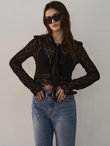 Lace Crop Stretchy Blouse [Black] - SIGREAT - Modalova