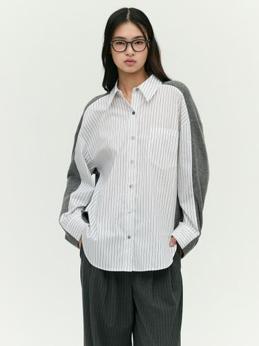 Knit Color Block Overfit Cotton Wool Blend Blouse (EMP1WBL020) - E.B.M (Edition by Michaa) - Modalova
