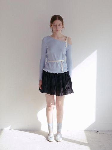 SOFT TAPE LINE TOP [BABY BLUE] - SOFT SEOUL - Modalova