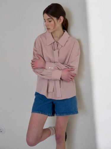 RELAXED TIE BLOUSE [PINK] - UNNOUT - Modalova