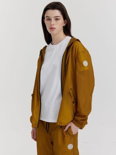 Lightweight Windbreaker Jacket [Gold] - STACY ON - Modalova