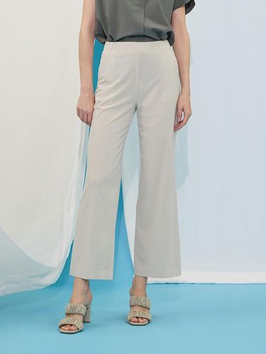 Summer Ice Bootcut Pants [BEIGE] - QUEEN STYLE - Modalova
