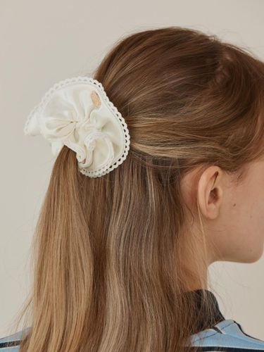 SILKY LACE SCRUNCH SCRUNCHIES [] - ANOETIC - Modalova