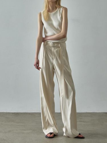 FACADE PATTERN Pants | Modalova