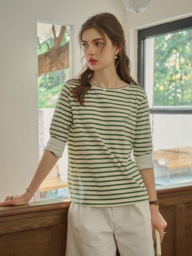 SR Cat Embroidery Striped T-shirt (2color) - Simple Retro - Modalova