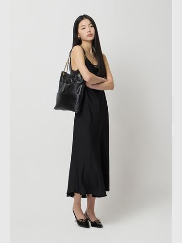 Citrine Lace Patch Slip Dress (SAOP02511BK) - Sisley - Modalova