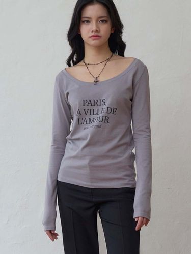 Love City Off-Shoulder Long Sleeve T-shirt [] - PLUNASTUDIO - Modalova