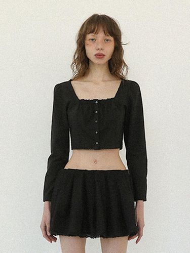 Square Lace Crop Blouse - fletta - Modalova