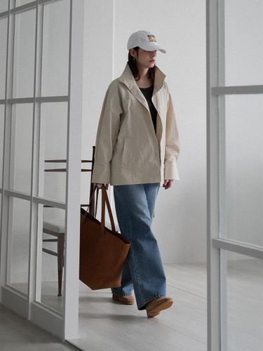 Lina Short Trench Coat (Beige) - The milui - Modalova