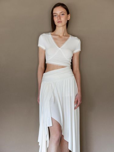 LILY LACE DRAPING DRESS (TT5S604IV) [IVORY] - THETIS - Modalova