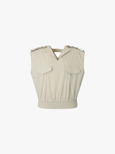 V-neck Sleeveless Crop Blouse (EMP5WBL050) - E.B.M (Edition by Michaa) - Modalova