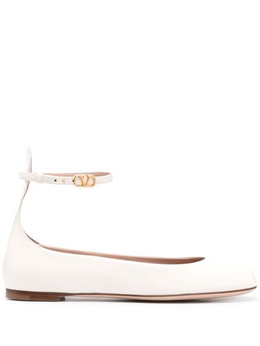Tan-go Patent Leather Ballet Flats - Valentino Garavani - Modalova