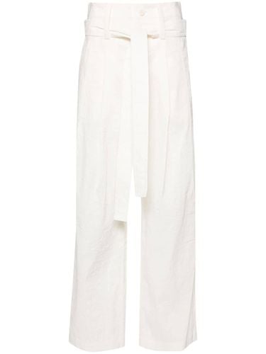 ISSEY MIYAKE - Pinces Trousers - Issey Miyake - Modalova