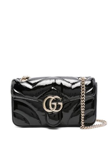 Gg Marmont Small Patent Leather Shoulder Bag - Gucci - Modalova