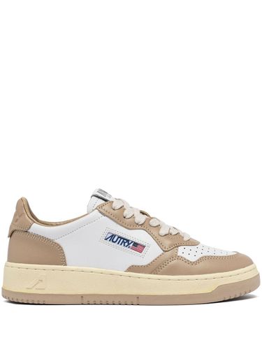 Medalist Low Leather Sneakers - Autry - Modalova