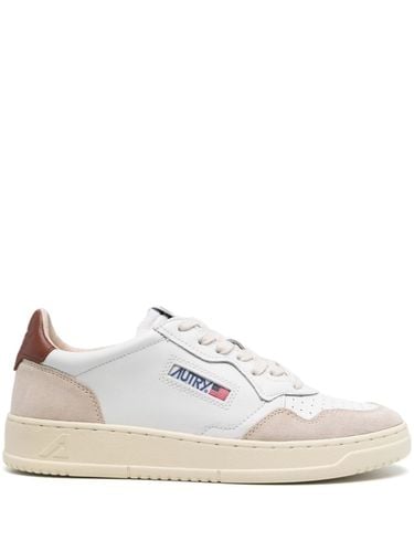 Medalist Low Leather And Suede Sneakers - Autry - Modalova