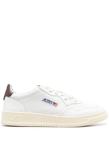 Medalist Low Leather Sneakers - Autry - Modalova